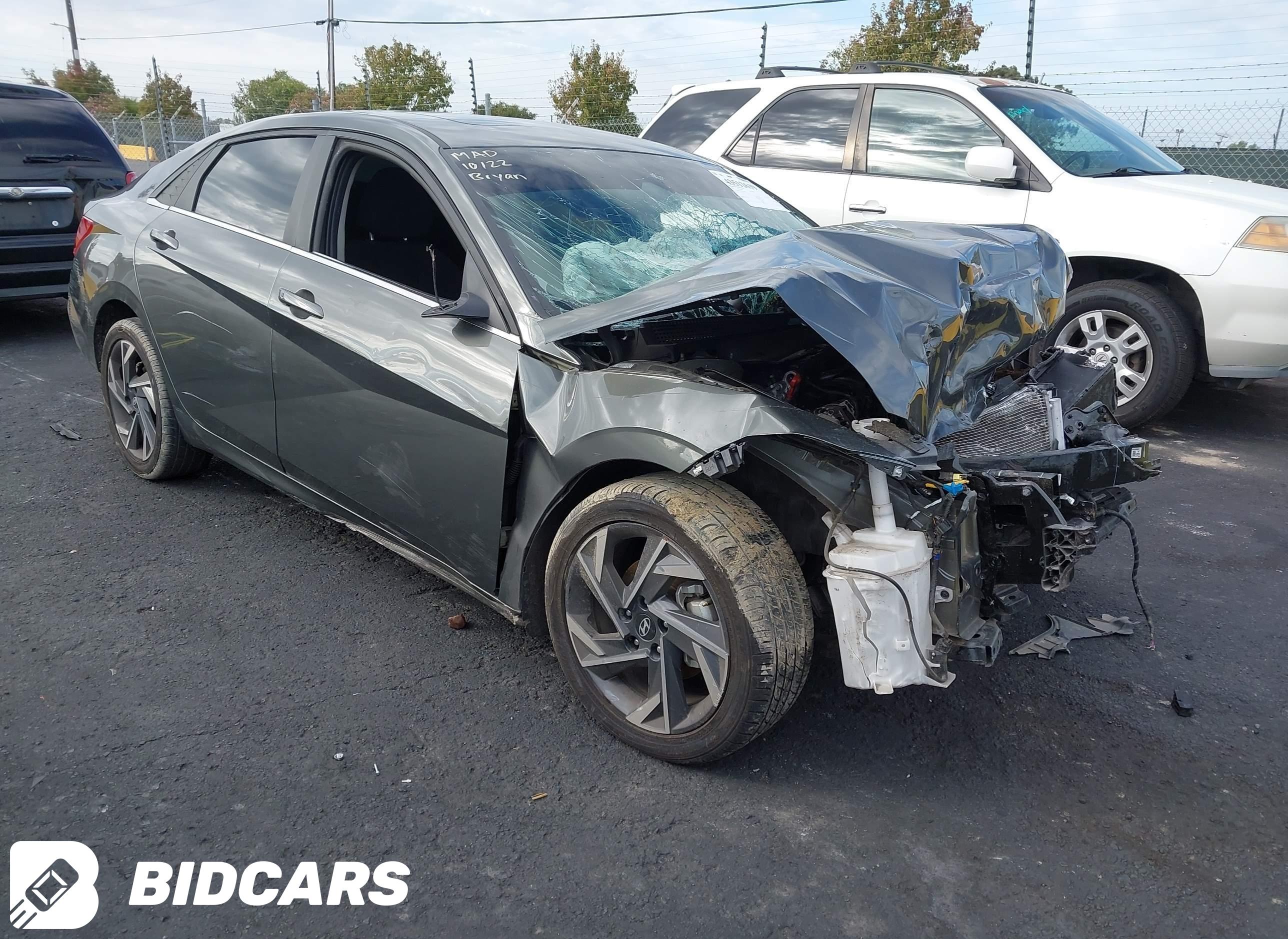 2024 Hyundai Elantra, Sel