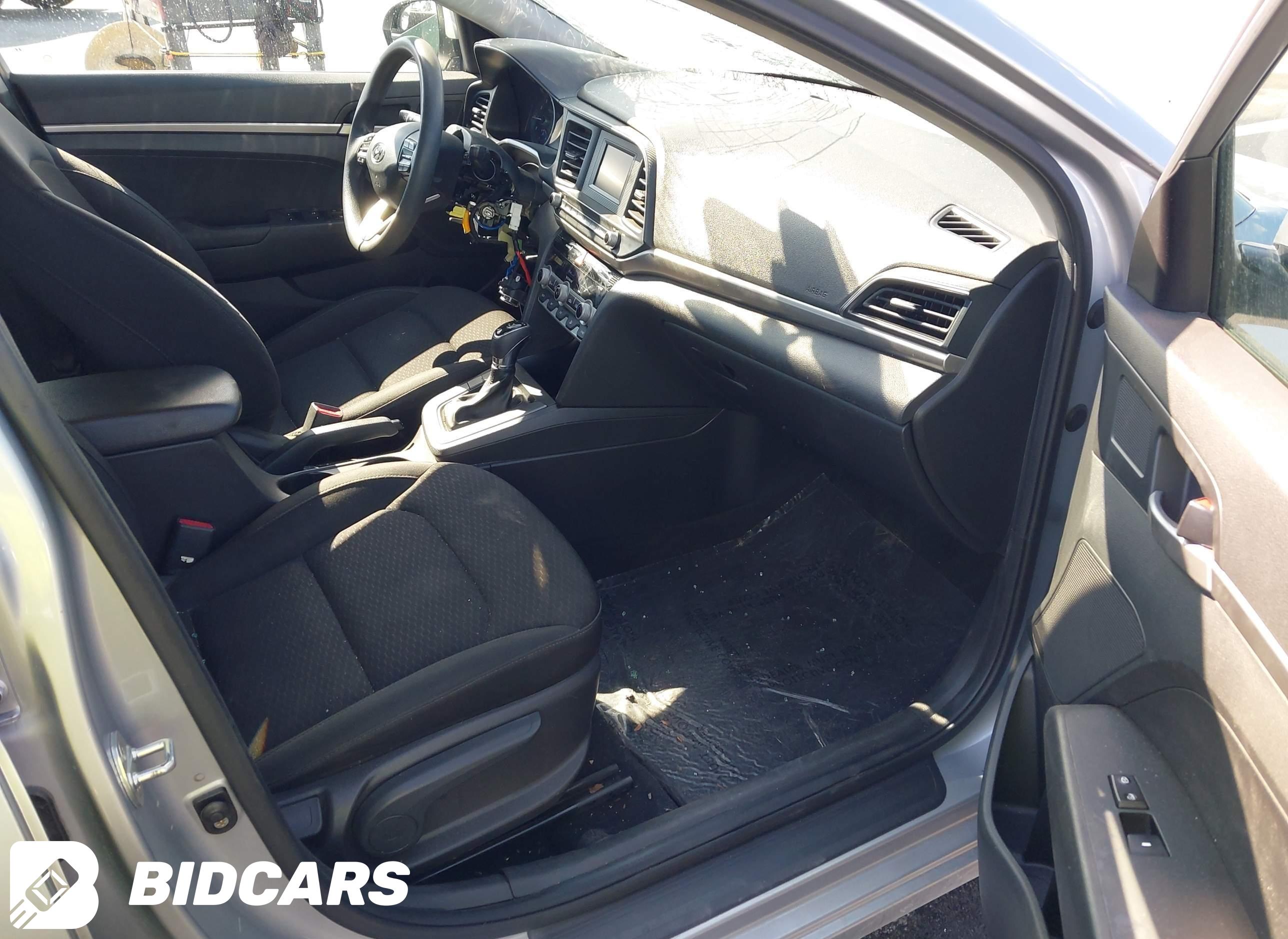 2020 Hyundai Elantra, SE