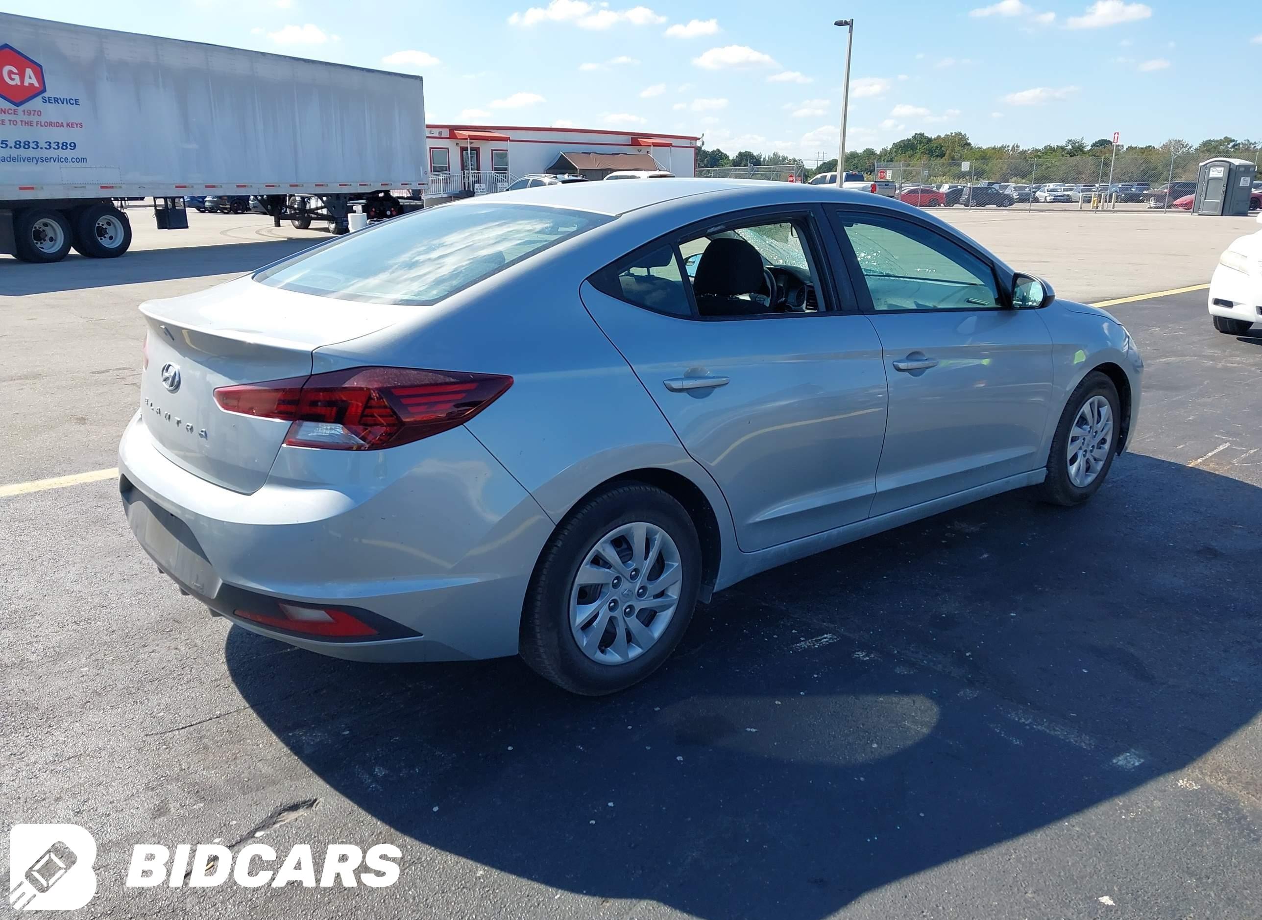 2020 Hyundai Elantra, SE