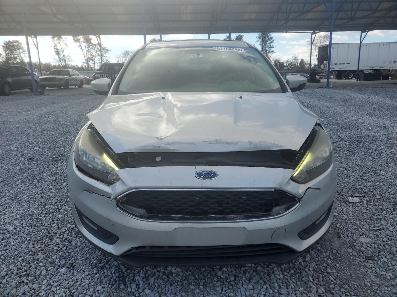 2017 Ford Focus, Sel
