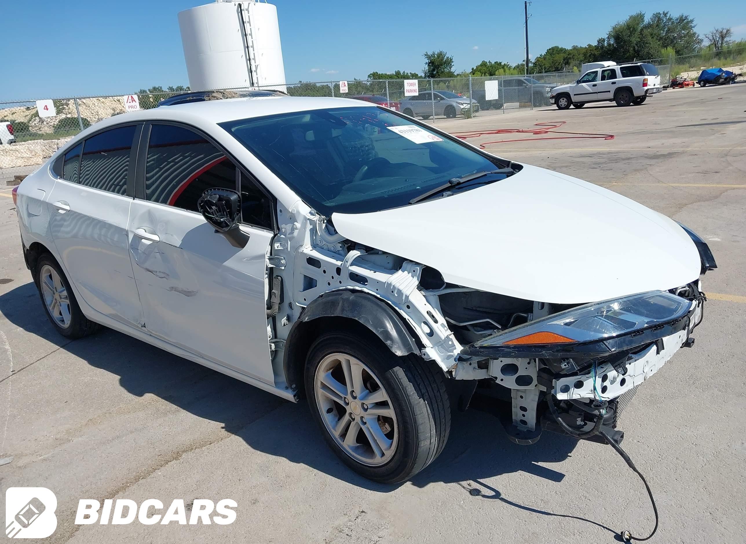 2018 Chevrolet Cruze, Lt Auto