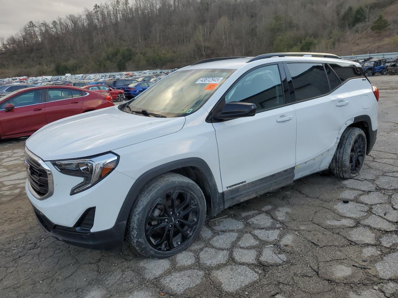 2020 GMC Terrain, Sle