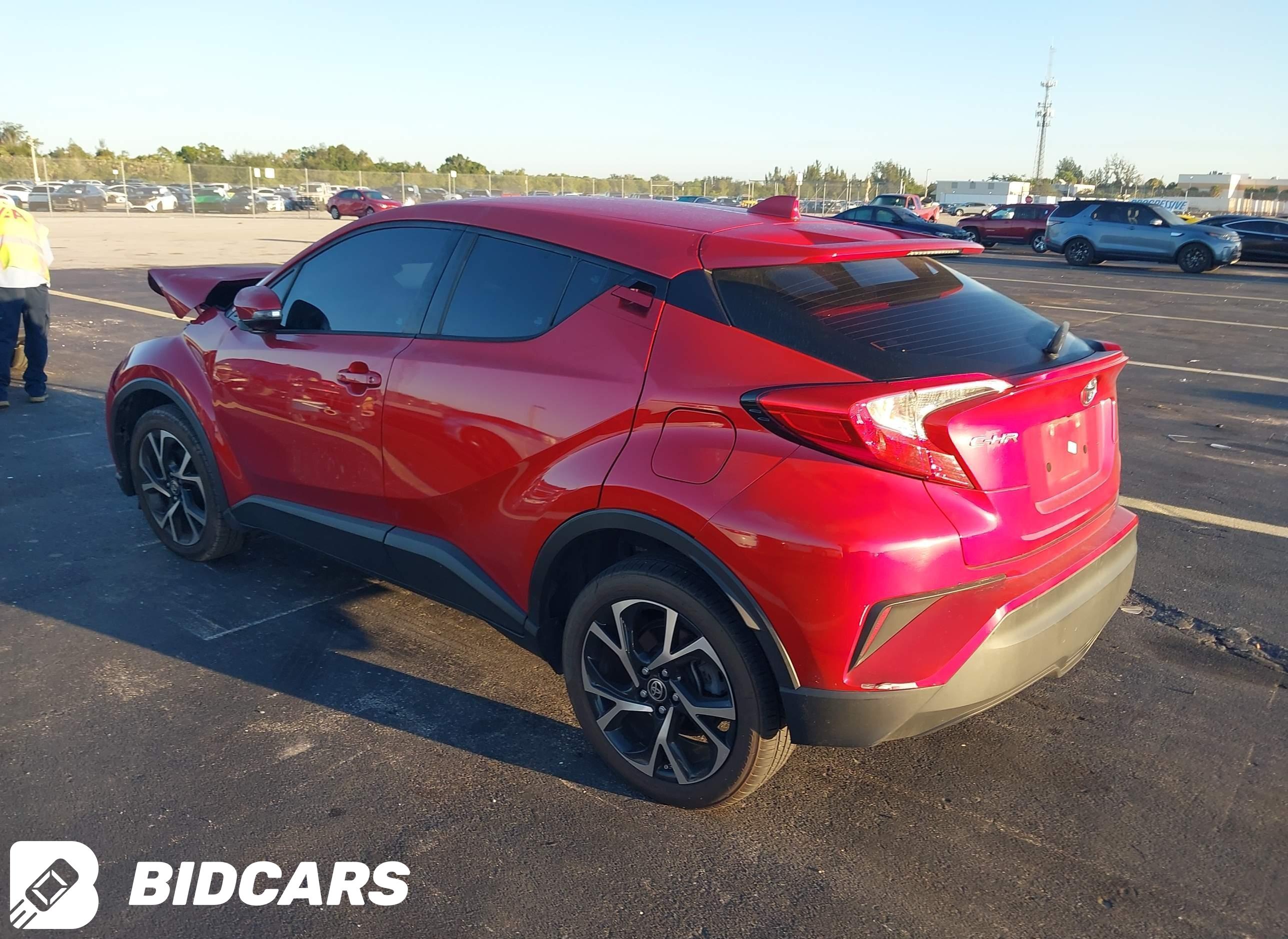 2021 Toyota C-HR, Xle