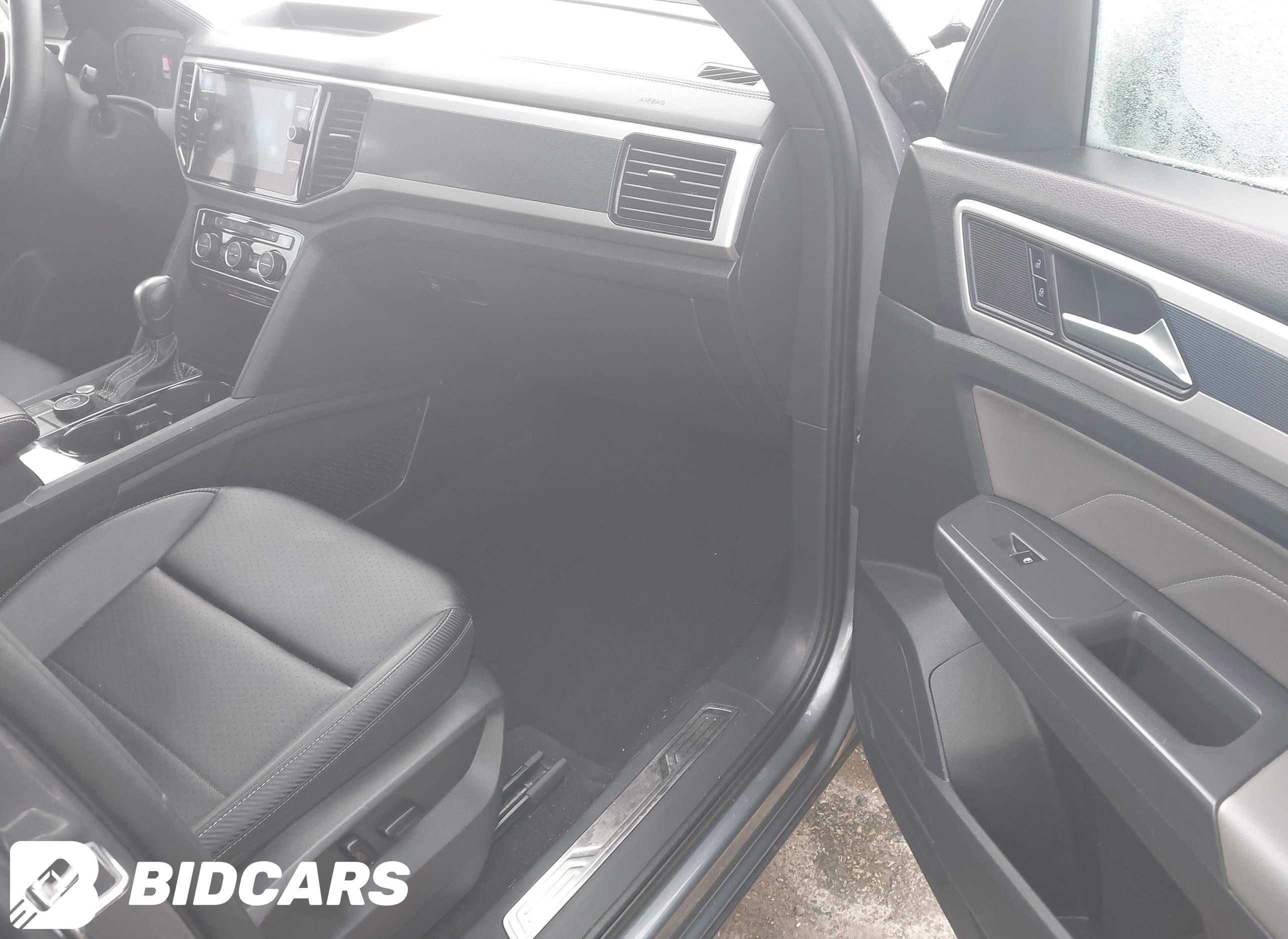 2021 Volkswagen Atlas, Cross...