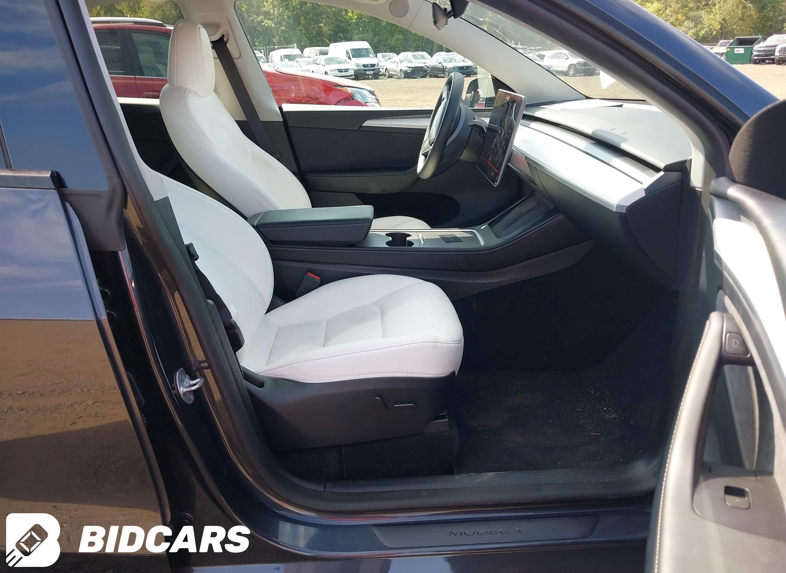 2024 Tesla Model Y, Long Rang...