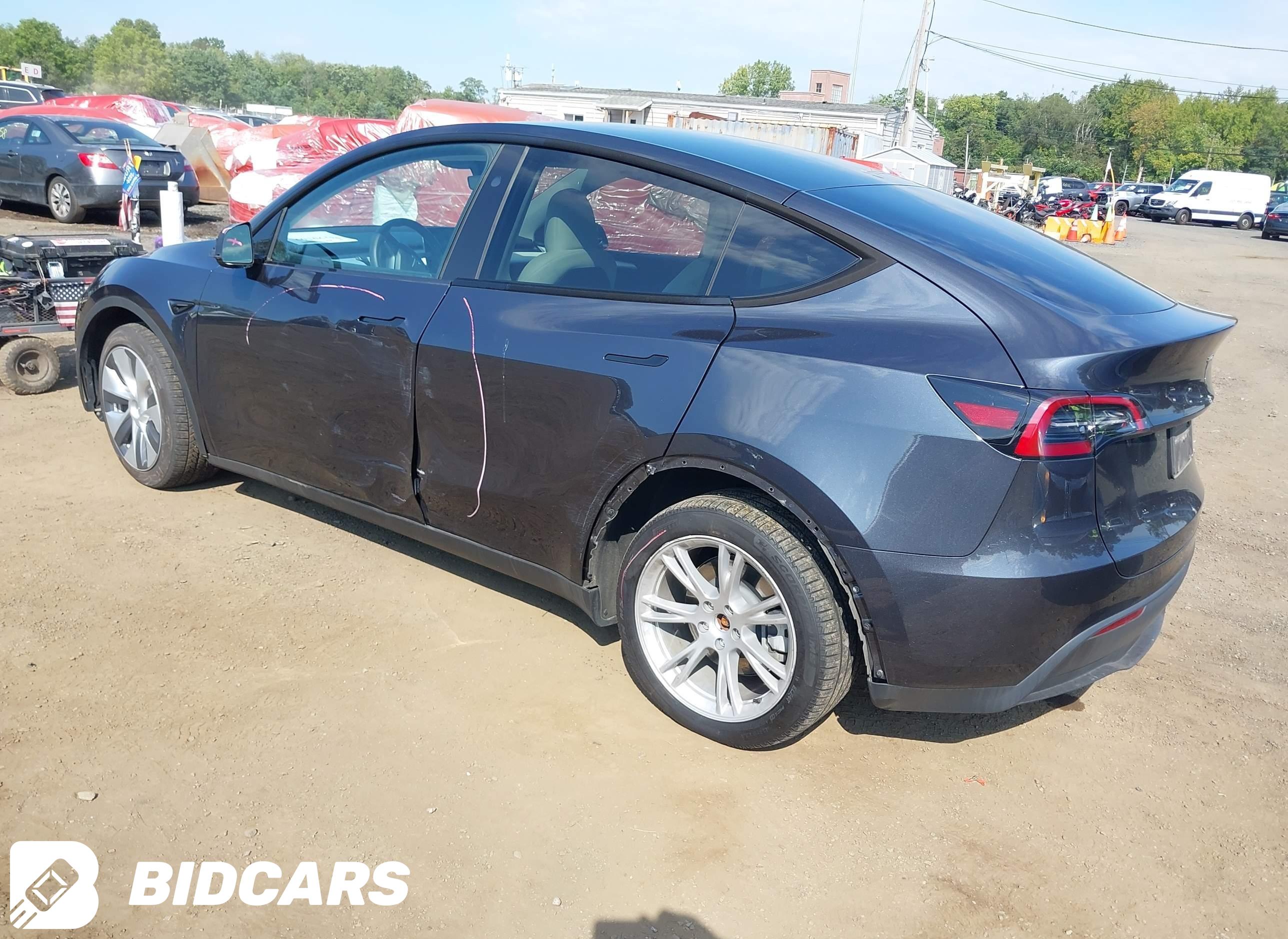 2024 Tesla Model Y, Long Rang...