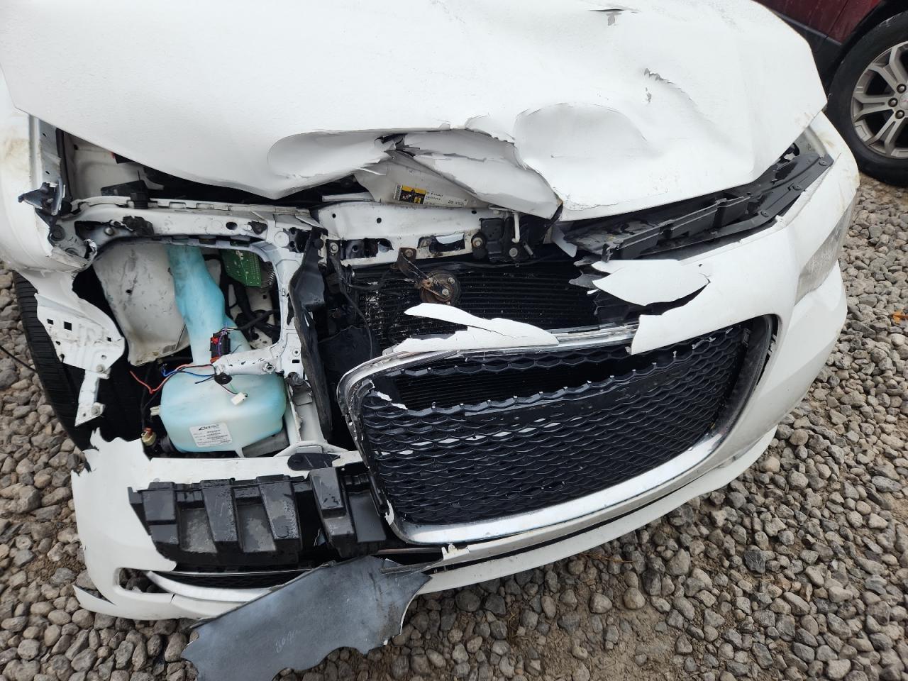 2017 Chrysler 300, Limited