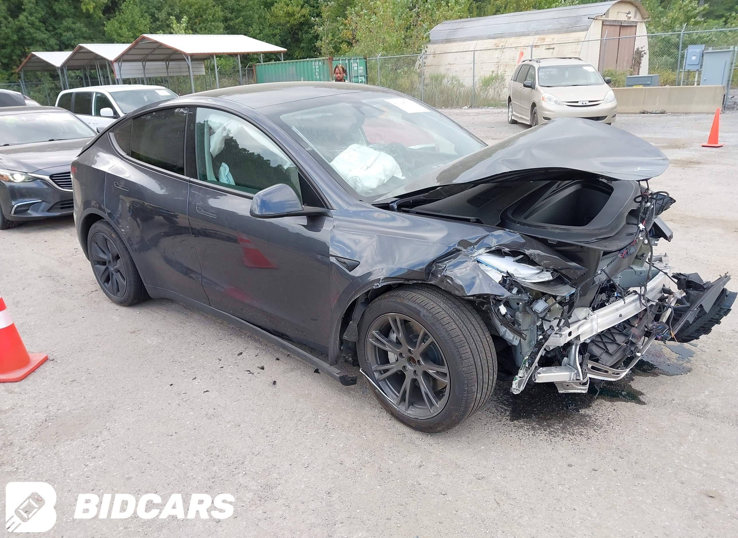 2025 Tesla Model Y, Long Rang...