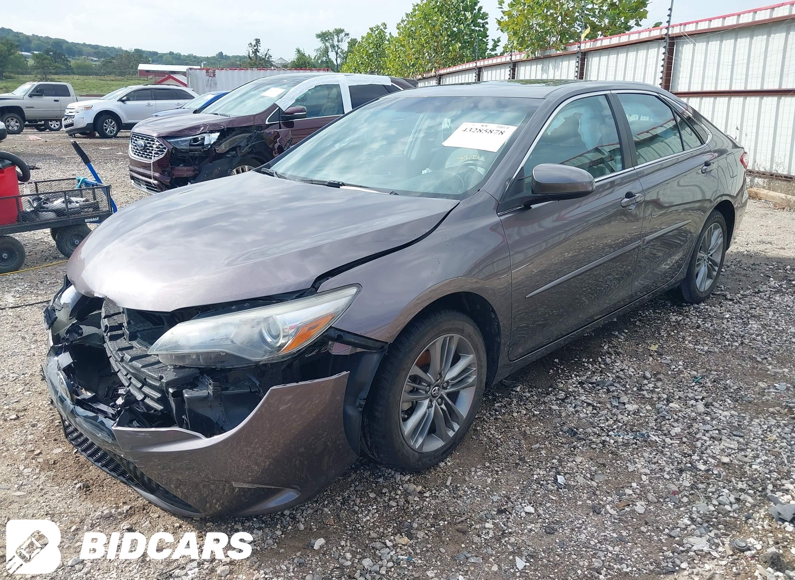 2016 Toyota Camry, SE