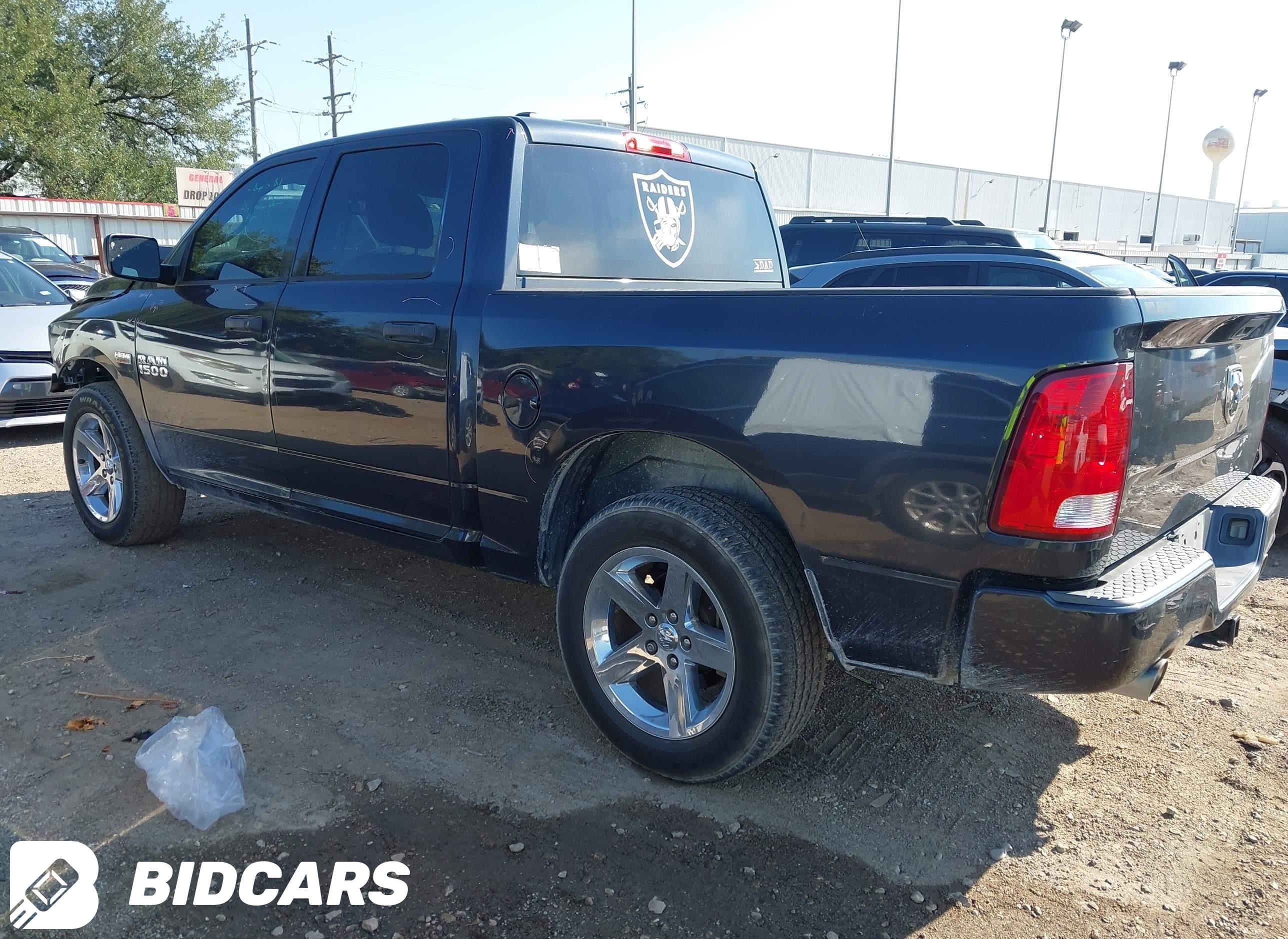 2015 RAM 1500, Express