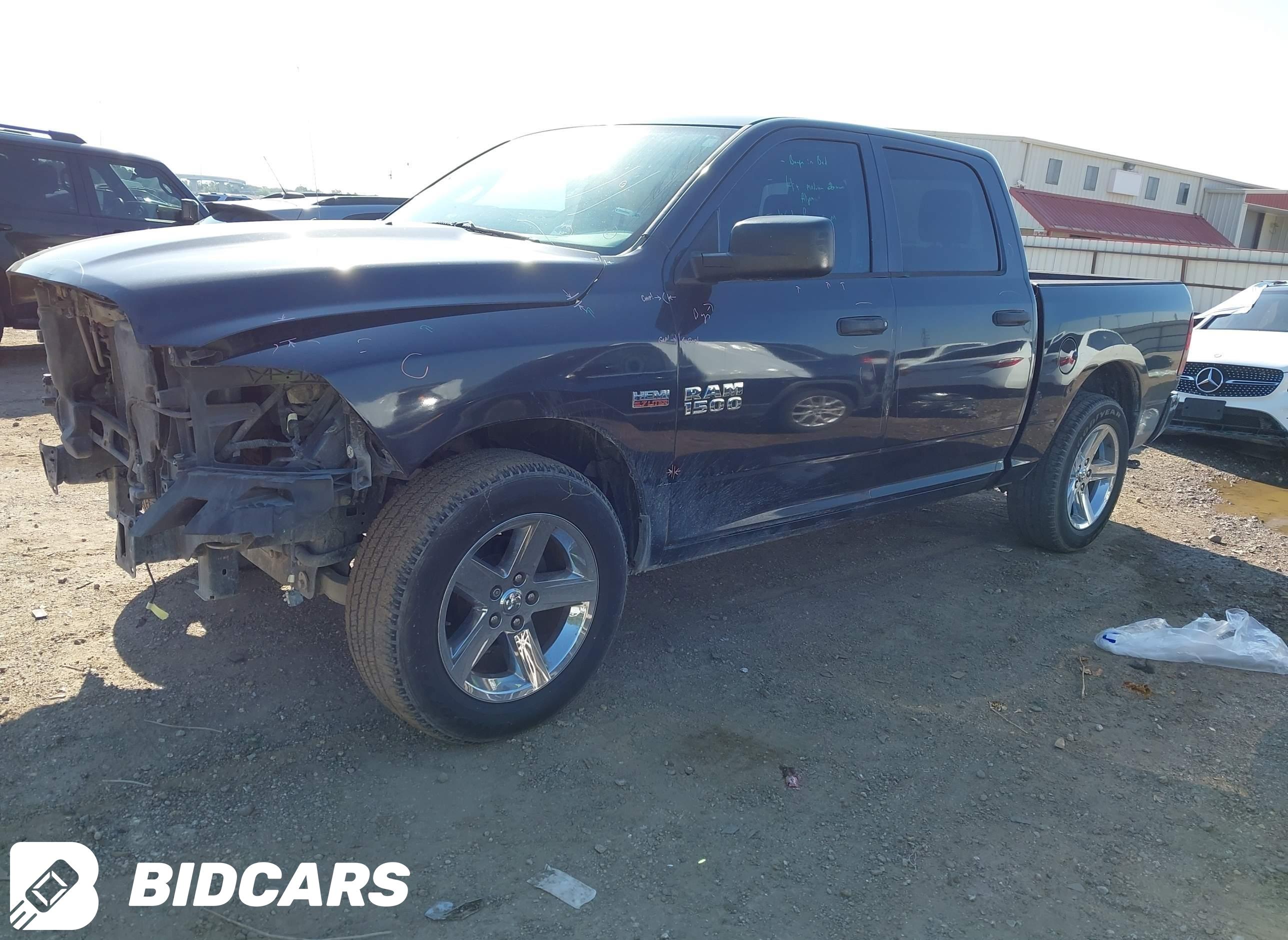 2015 RAM 1500, Express
