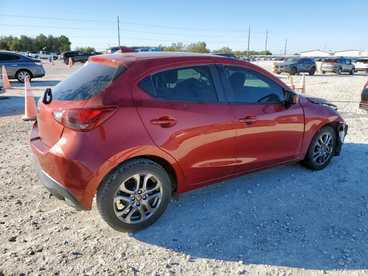 2020 Toyota Yaris, LE