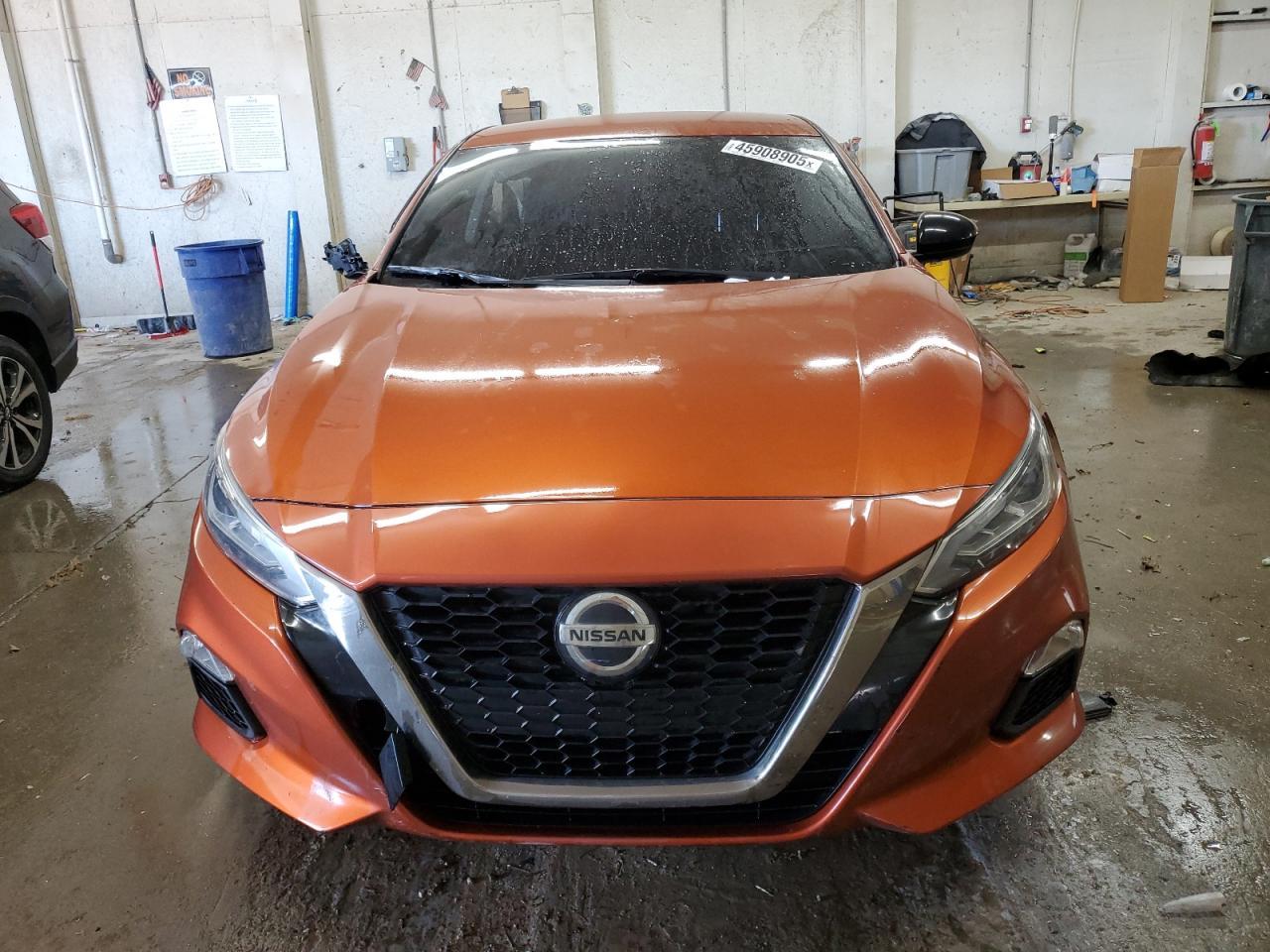 2019 Nissan Altima, SR