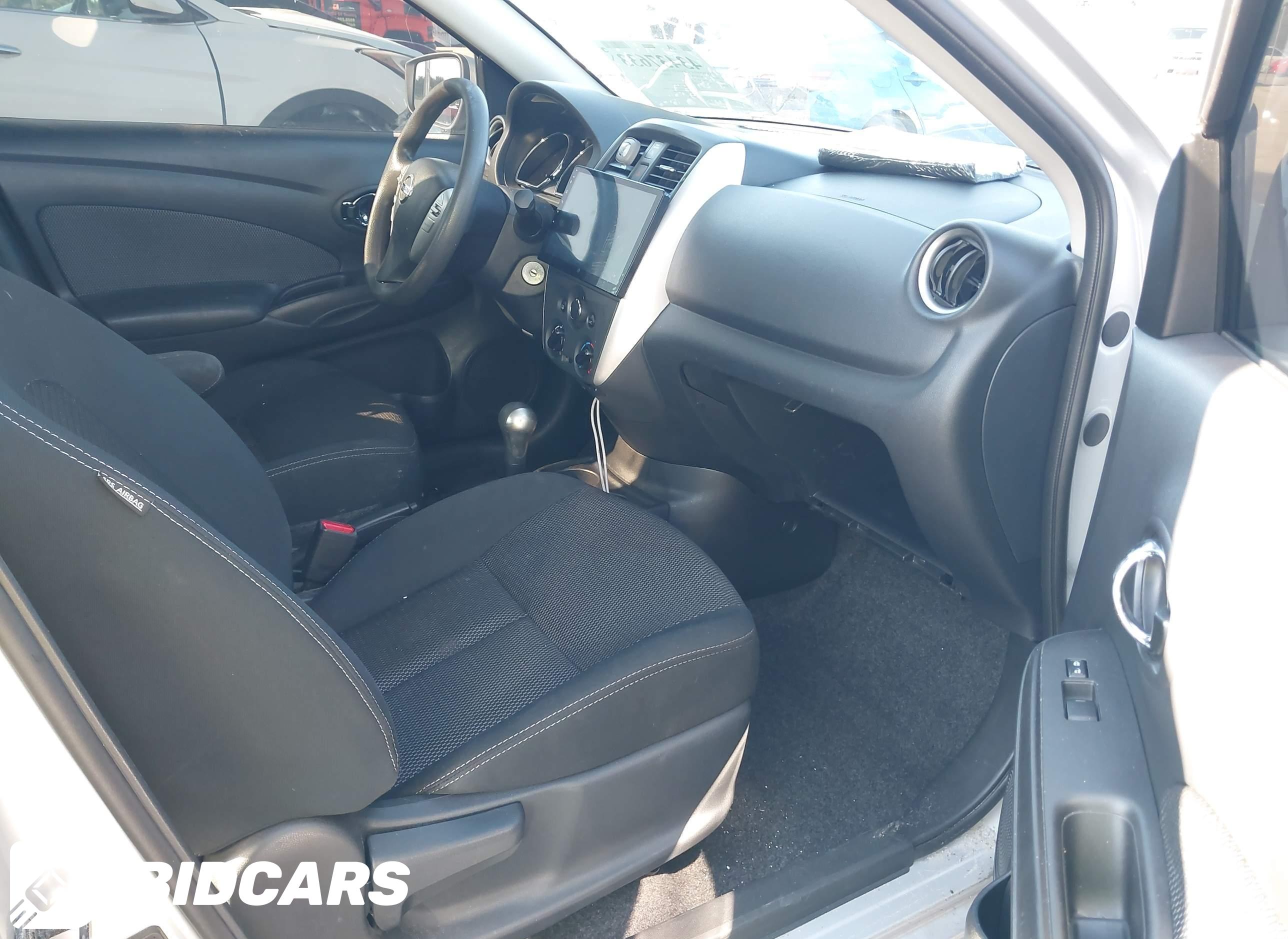 2016 Nissan Versa, 1.6 S/1.6...