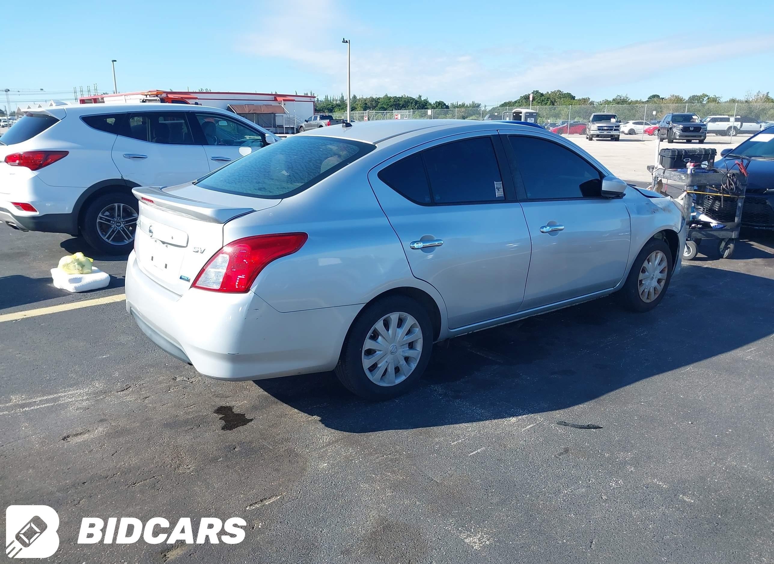 2016 Nissan Versa, 1.6 S/1.6...