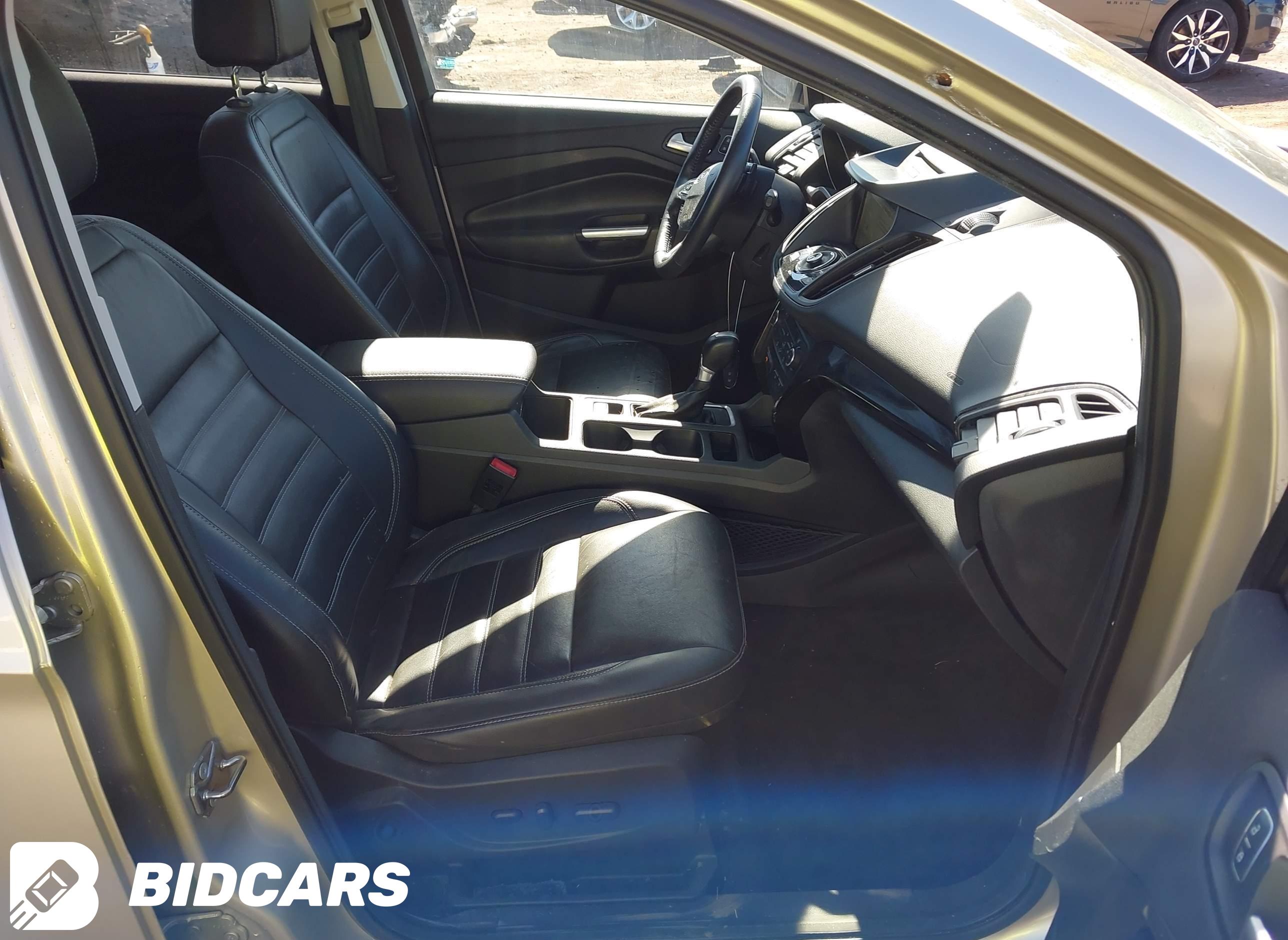 2017 Ford Escape, Titanium