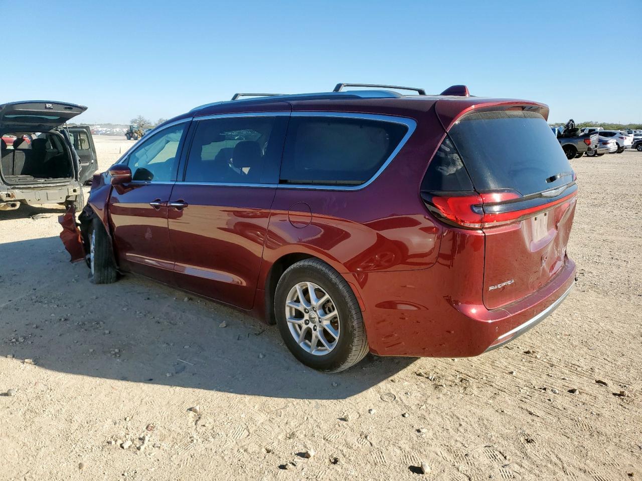 2021 Chrysler Pacifica, Touri...