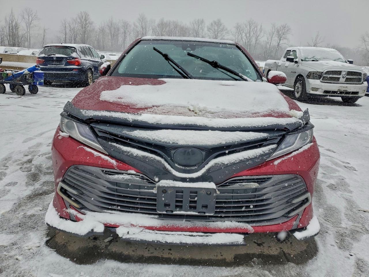 2018 Toyota Camry, L