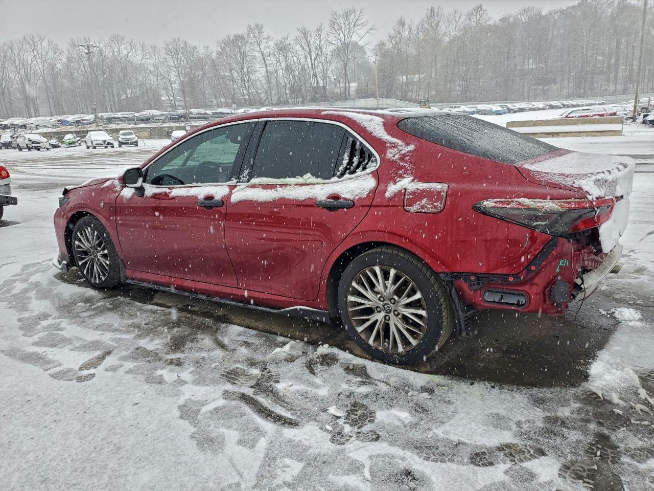 2018 Toyota Camry, L