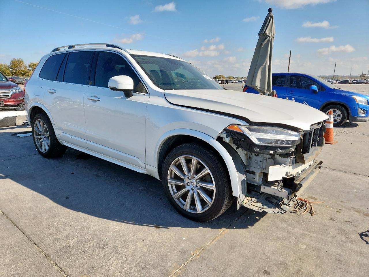 2016 Volvo XC90, T6