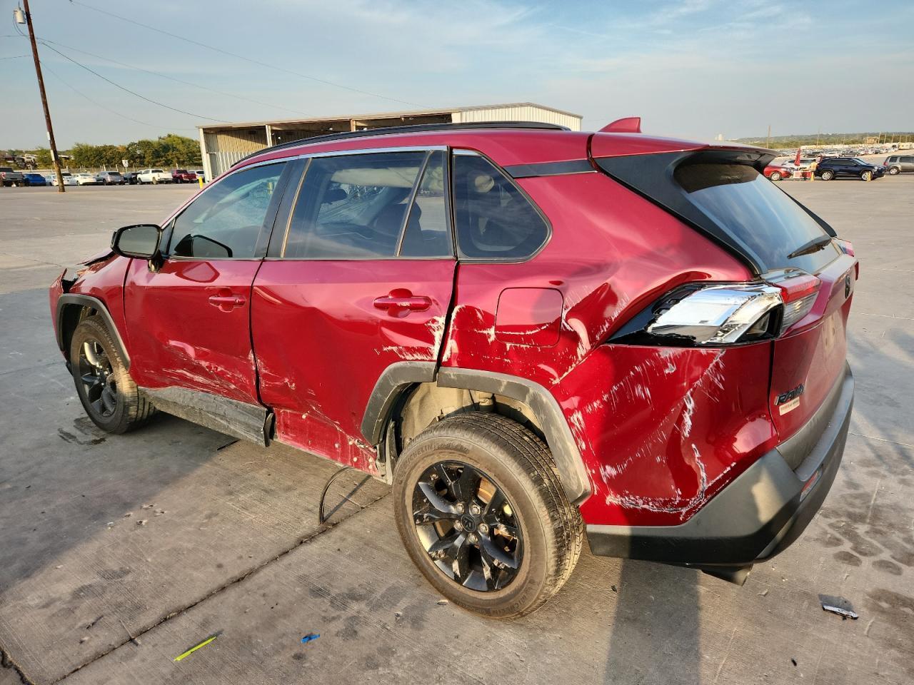 2021 Toyota RAV4, LE