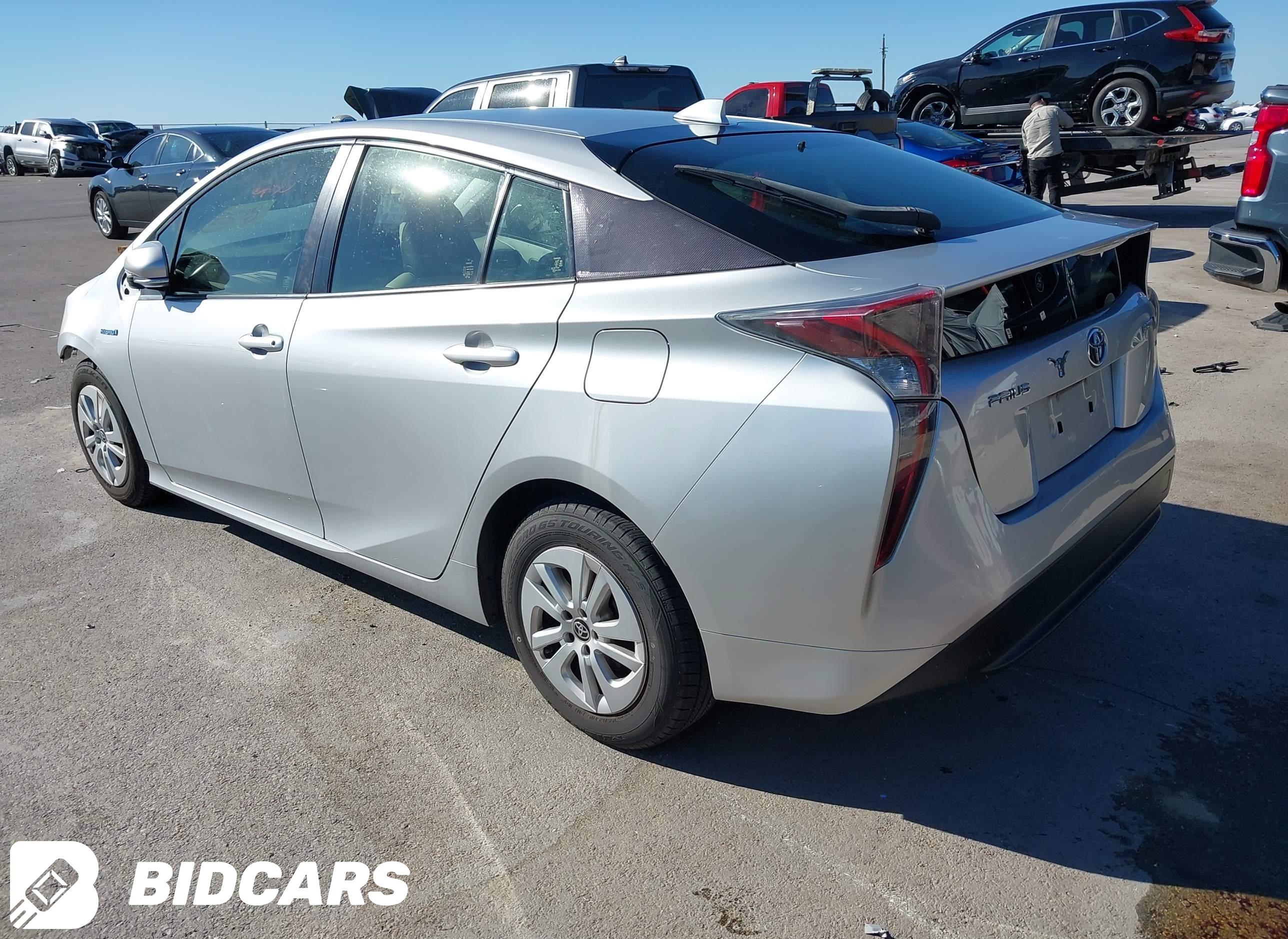 2017 Toyota Prius, Two