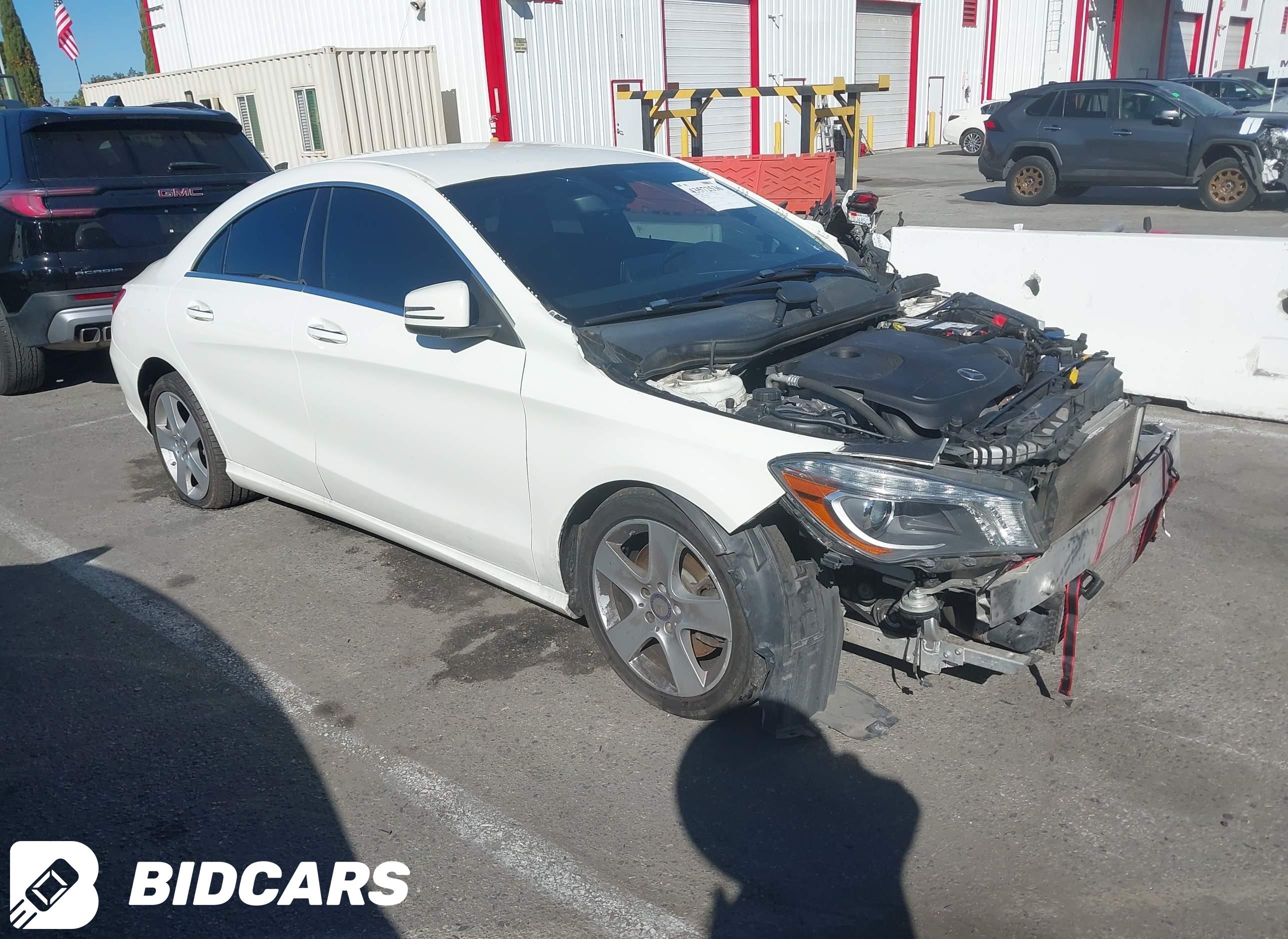 2015 Mercedes-Benz CLA 250