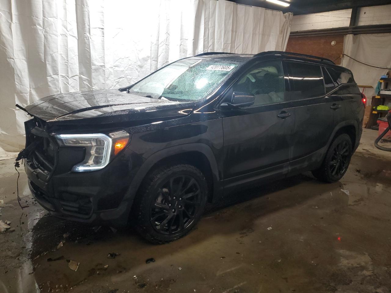 2023 GMC Terrain, Slt