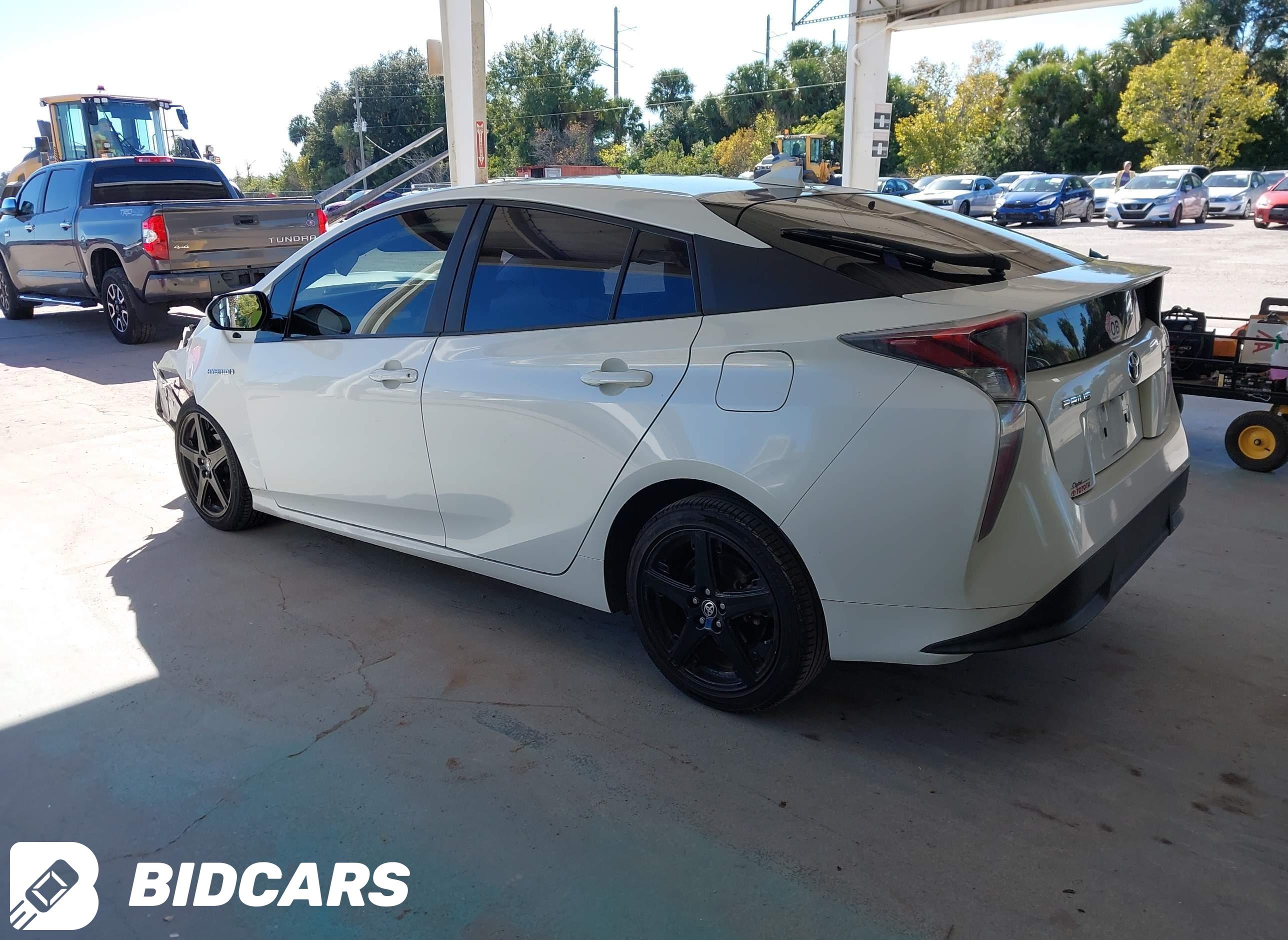 2016 Toyota Prius, Three Touring
