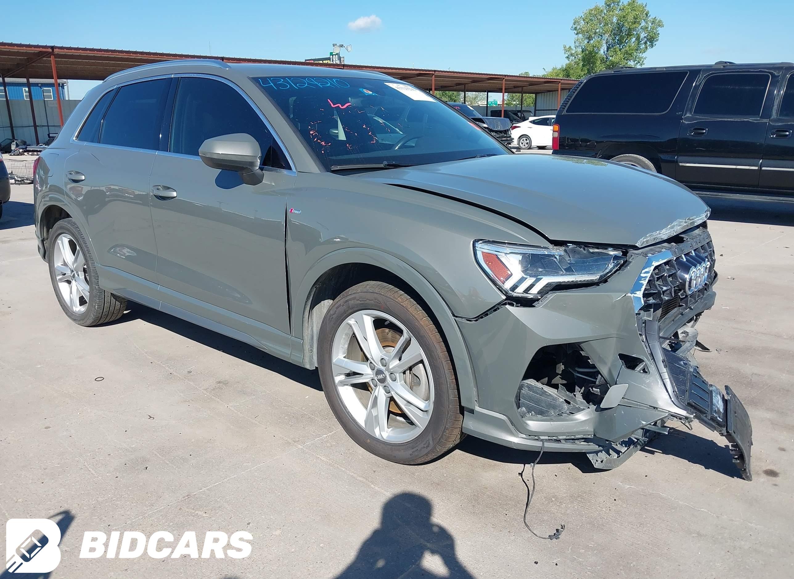 2020 Audi Q3, Premium Plus 45...