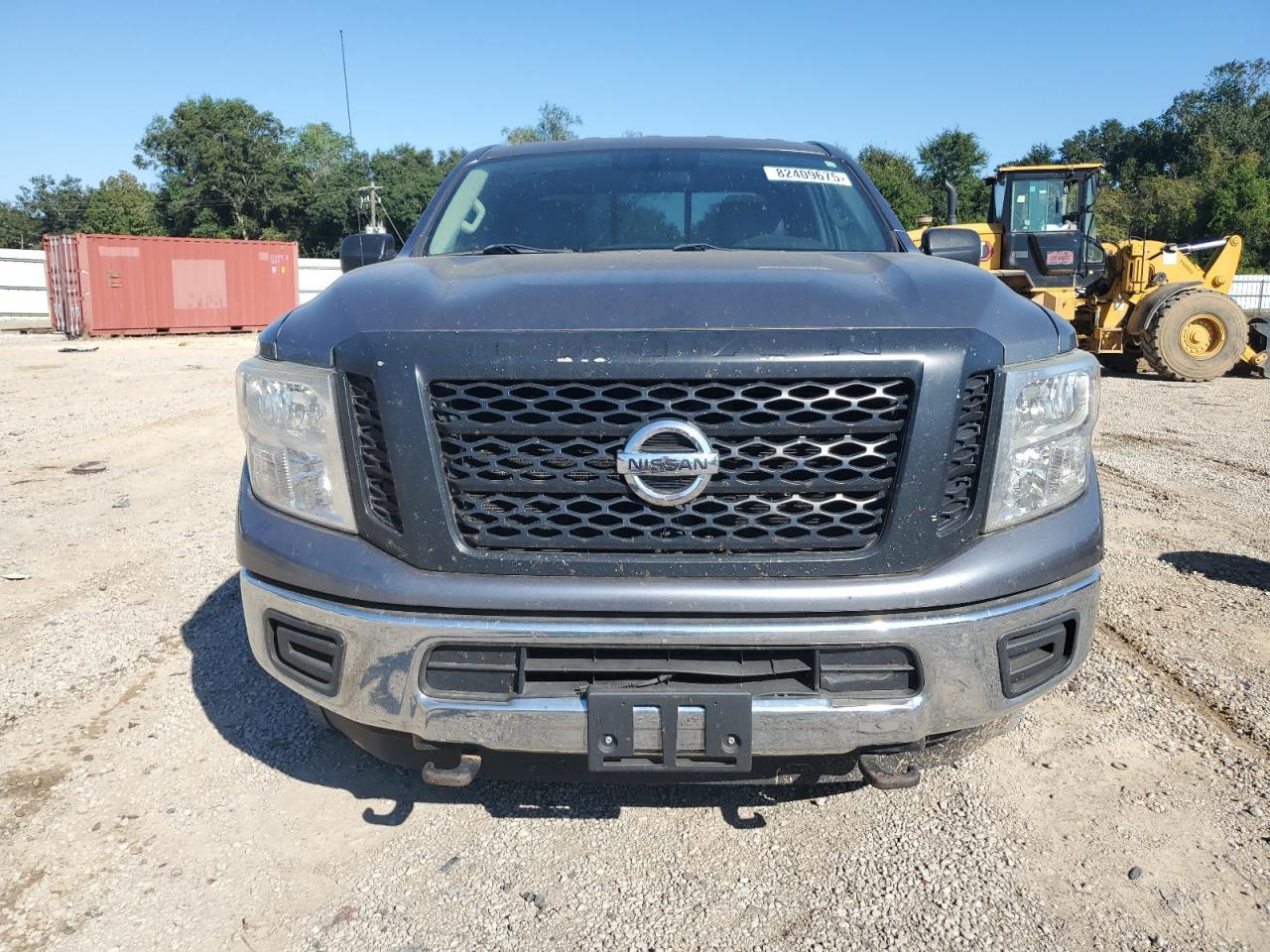 2017 Nissan Titan, S