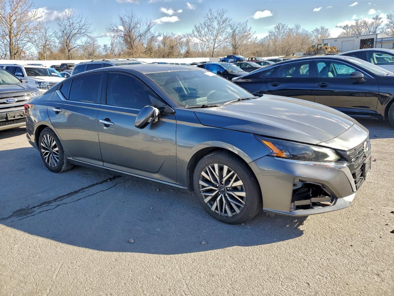 2023 Nissan Altima, SV