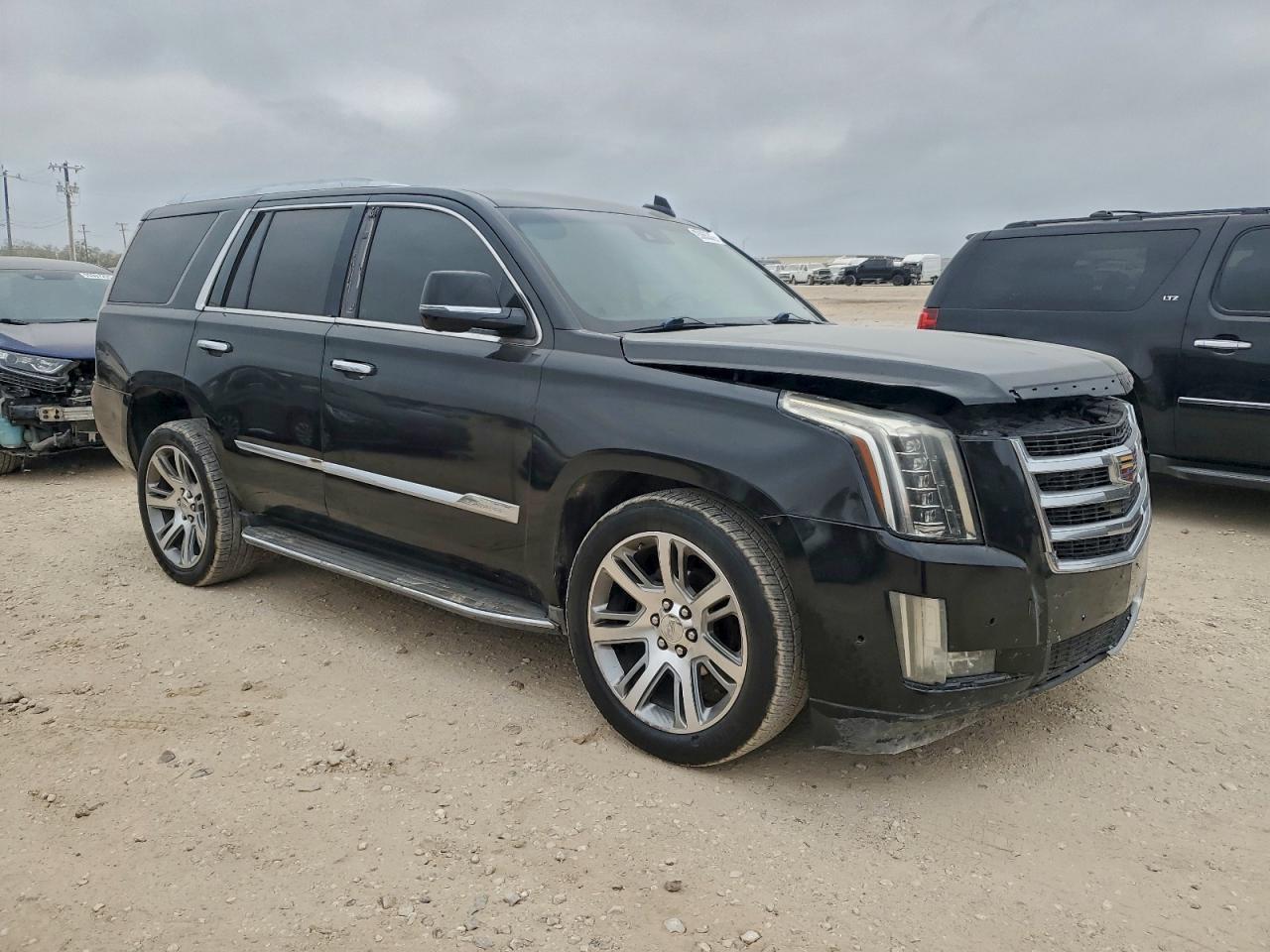 2016 Cadillac Escalade, Luxury
