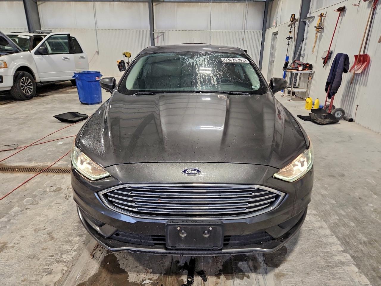 2017 Ford Fusion, SE