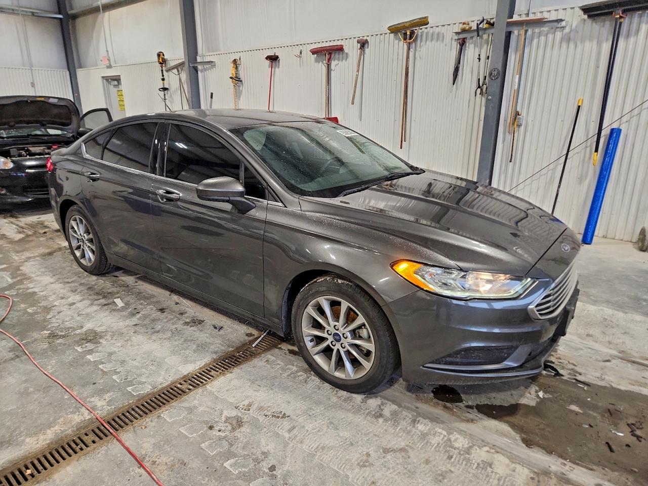 2017 Ford Fusion, SE
