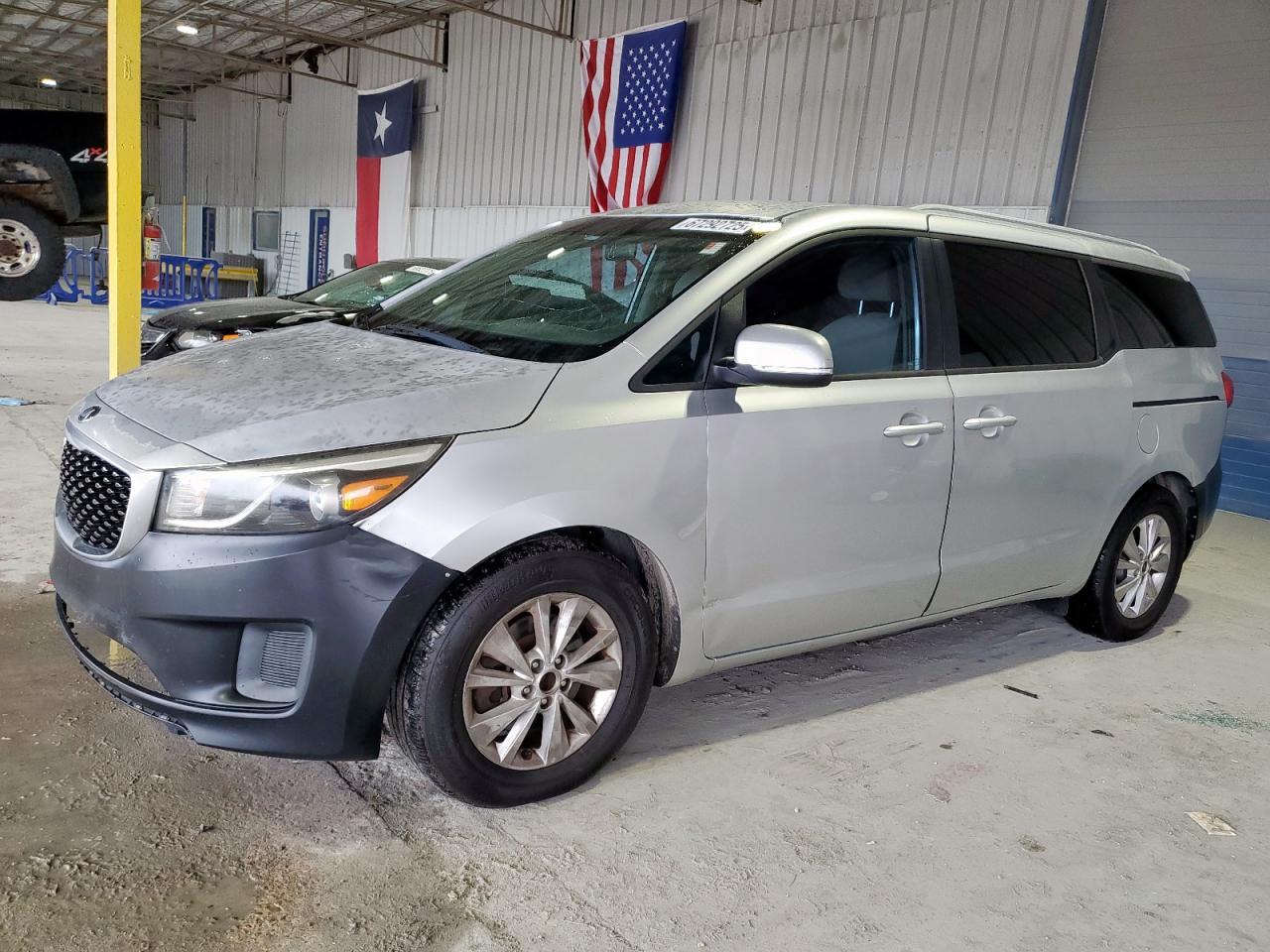 2016 KIA Sedona, LX
