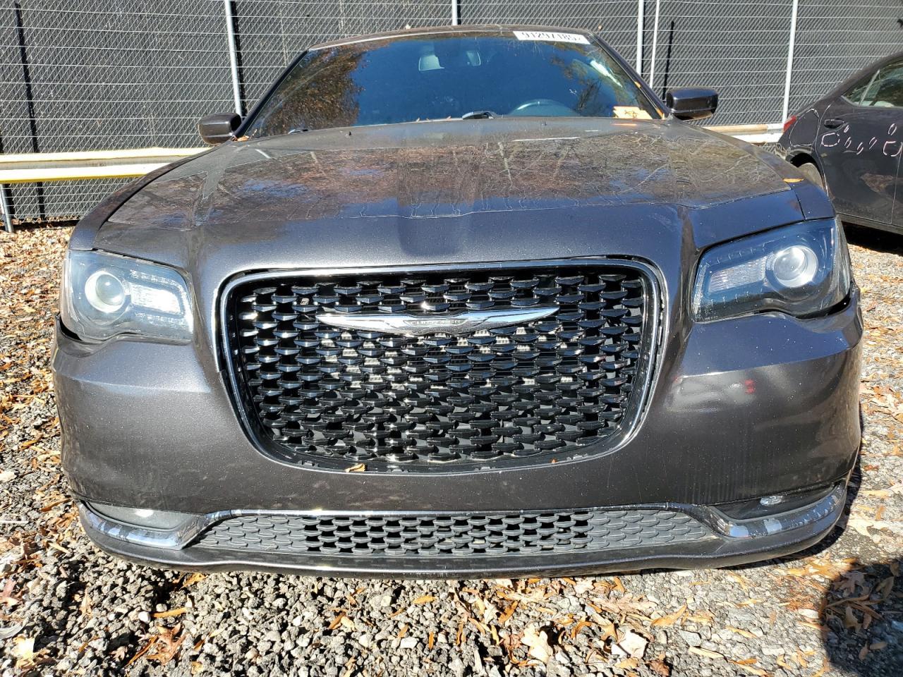 2019 Chrysler 300, S