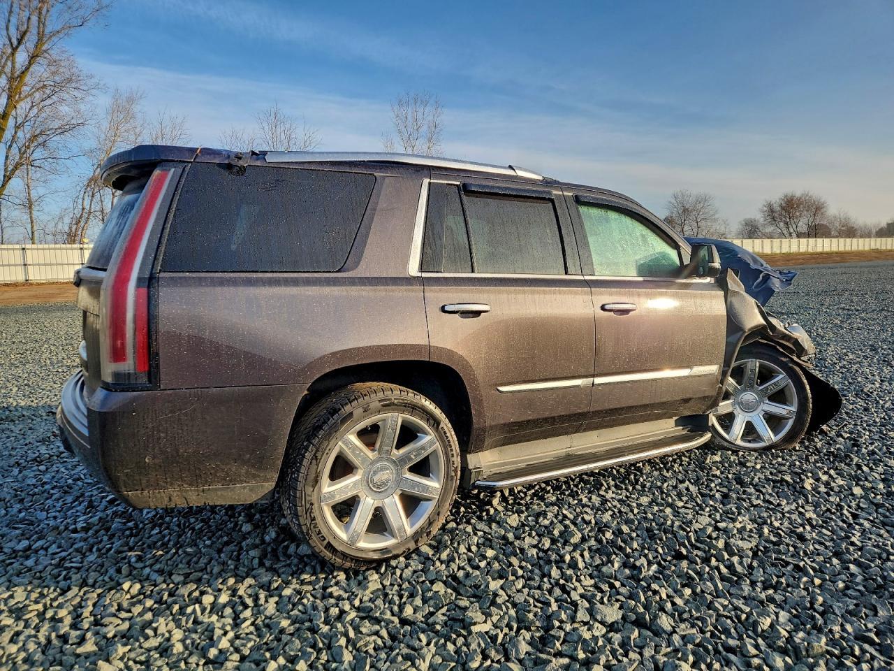 2018 Cadillac Escalade, Luxury