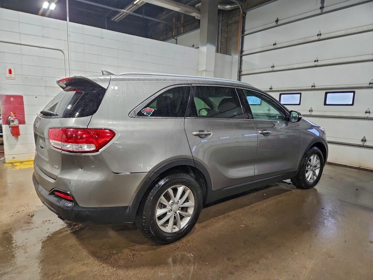 2016 KIA Sorento, LX