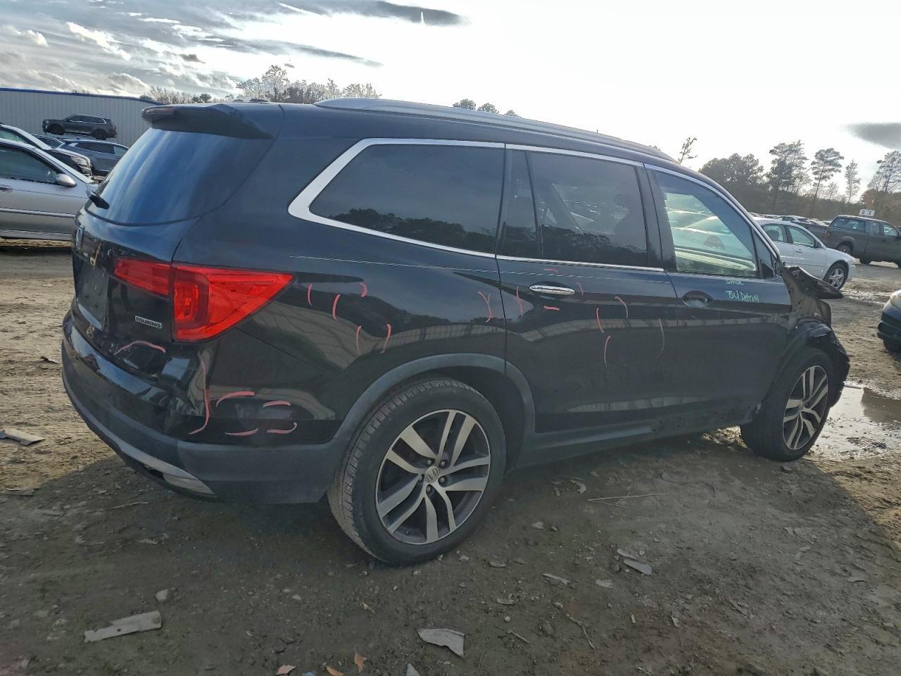 2017 Honda Pilot, Touring