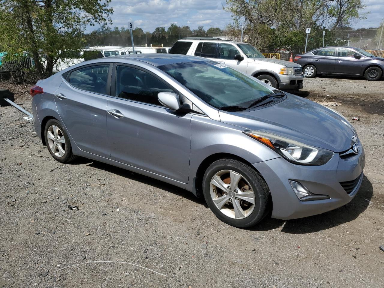 2016 Hyundai Elantra, SE