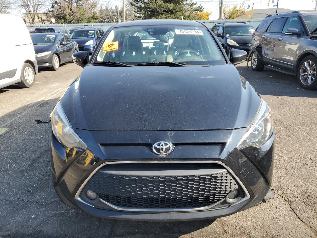 TOYOTA YARIS  , 2020