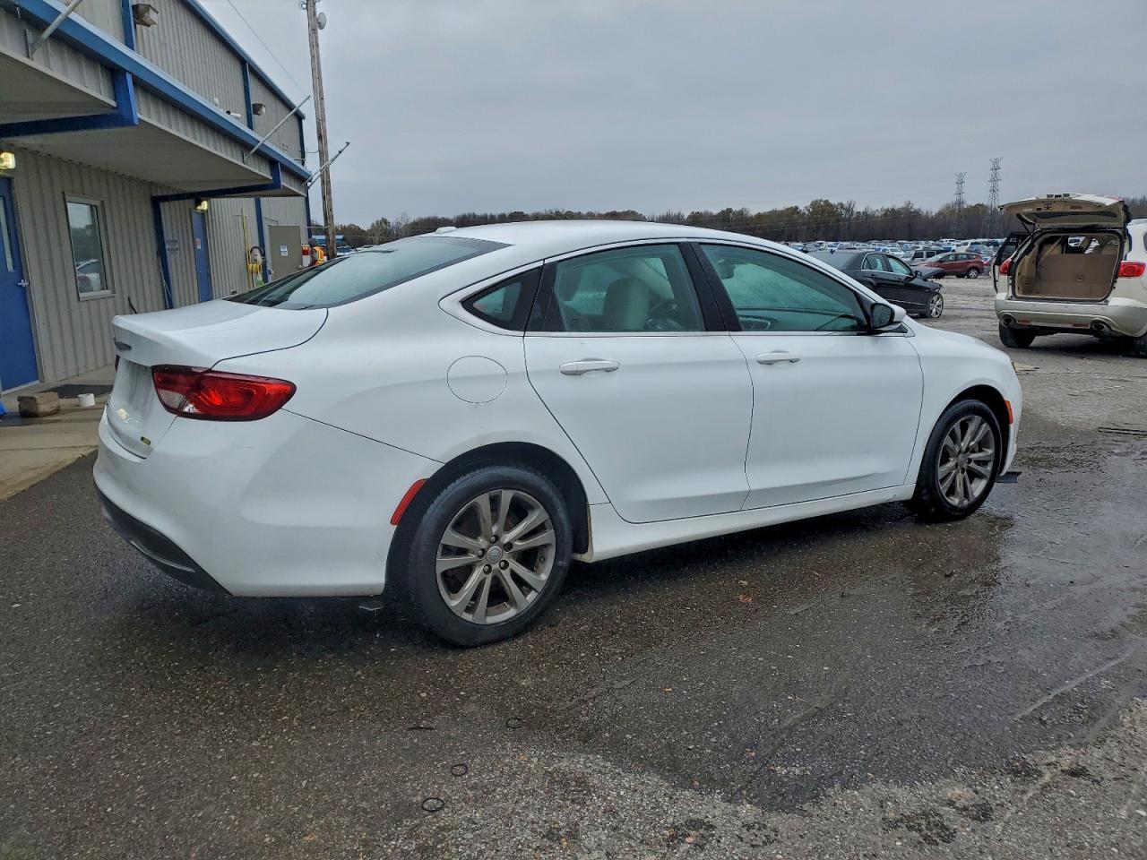 2016 Chrysler 200, Limited