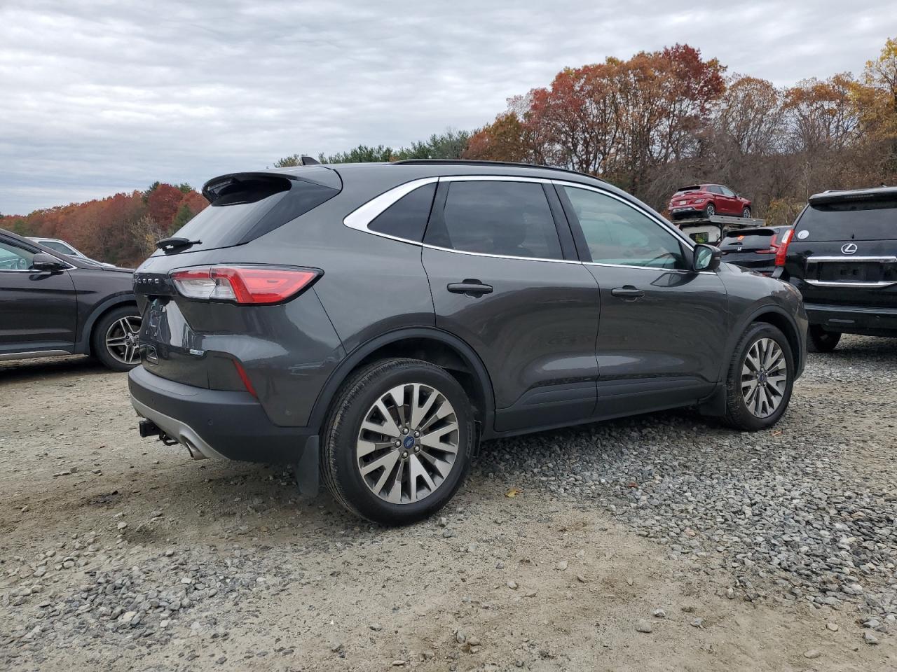 2020 Ford Escape, Titanium