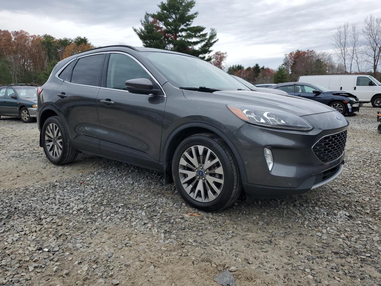 2020 Ford Escape, Titanium