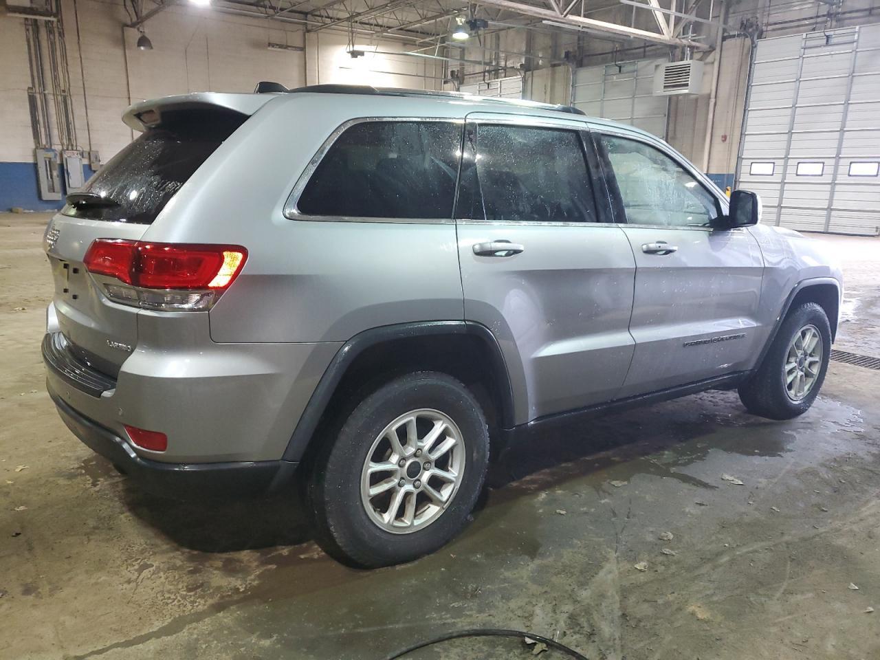 2019 Jeep Grand Cherokee, Laredo