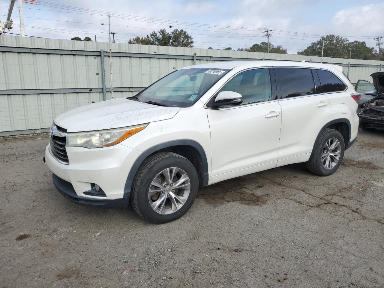 2015 Toyota Highlander, LE