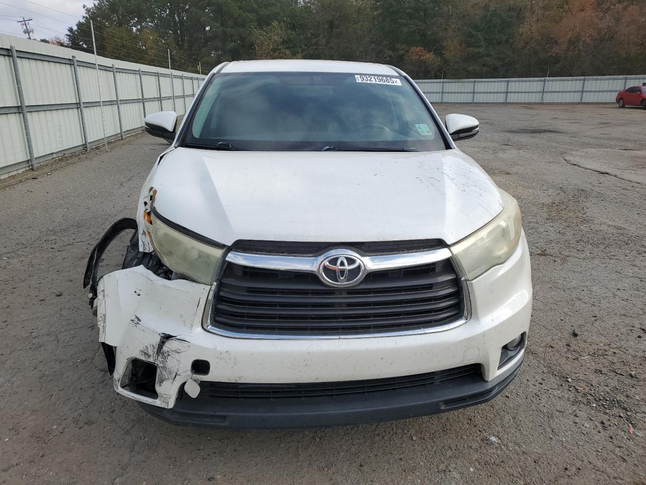 2015 Toyota Highlander, LE