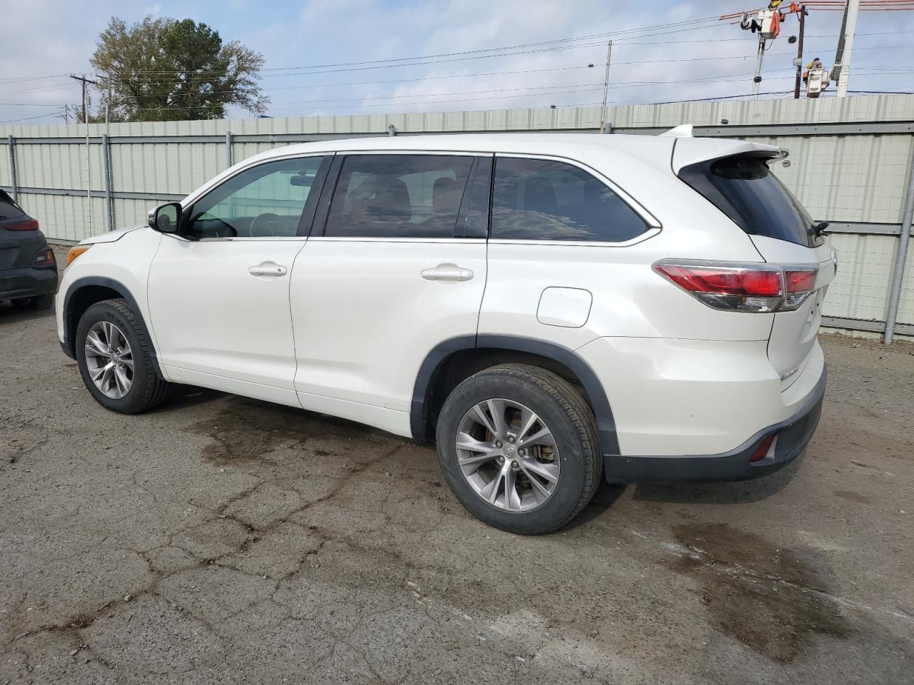 2015 Toyota Highlander, LE