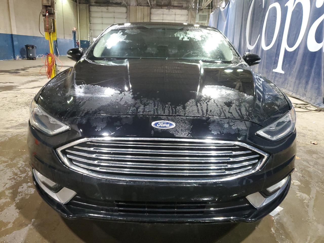 2017 Ford Fusion, SE
